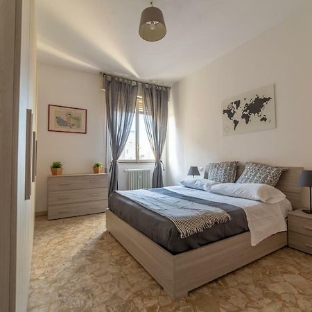 Bologna Fiera Guest House Extérieur photo